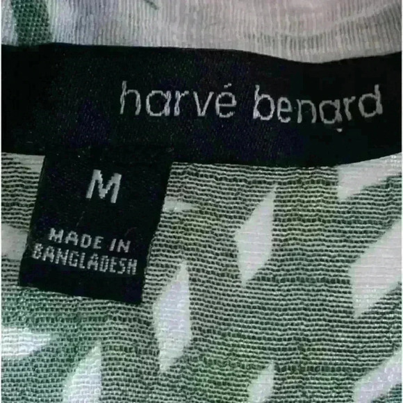 Harve Benard Women's M Palm Tree VNeck Tassle Sleeveless Shirt
Top Blouse NWOT‎ - Picture 9 of 9